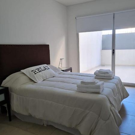 Marina Apartment Puerto Madryn Exterior photo